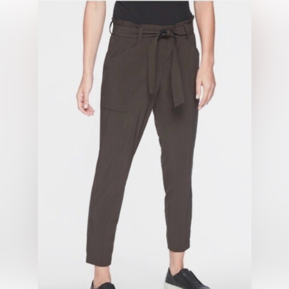 Athleta Skyline High-Rise Paperbag Waist Pants Olive Gray Size 6 (No Belt)